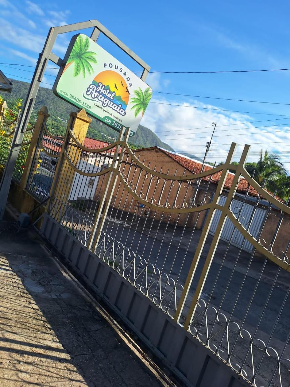 Pousada Hotel Araguaia Aragarcas Екстер'єр фото
